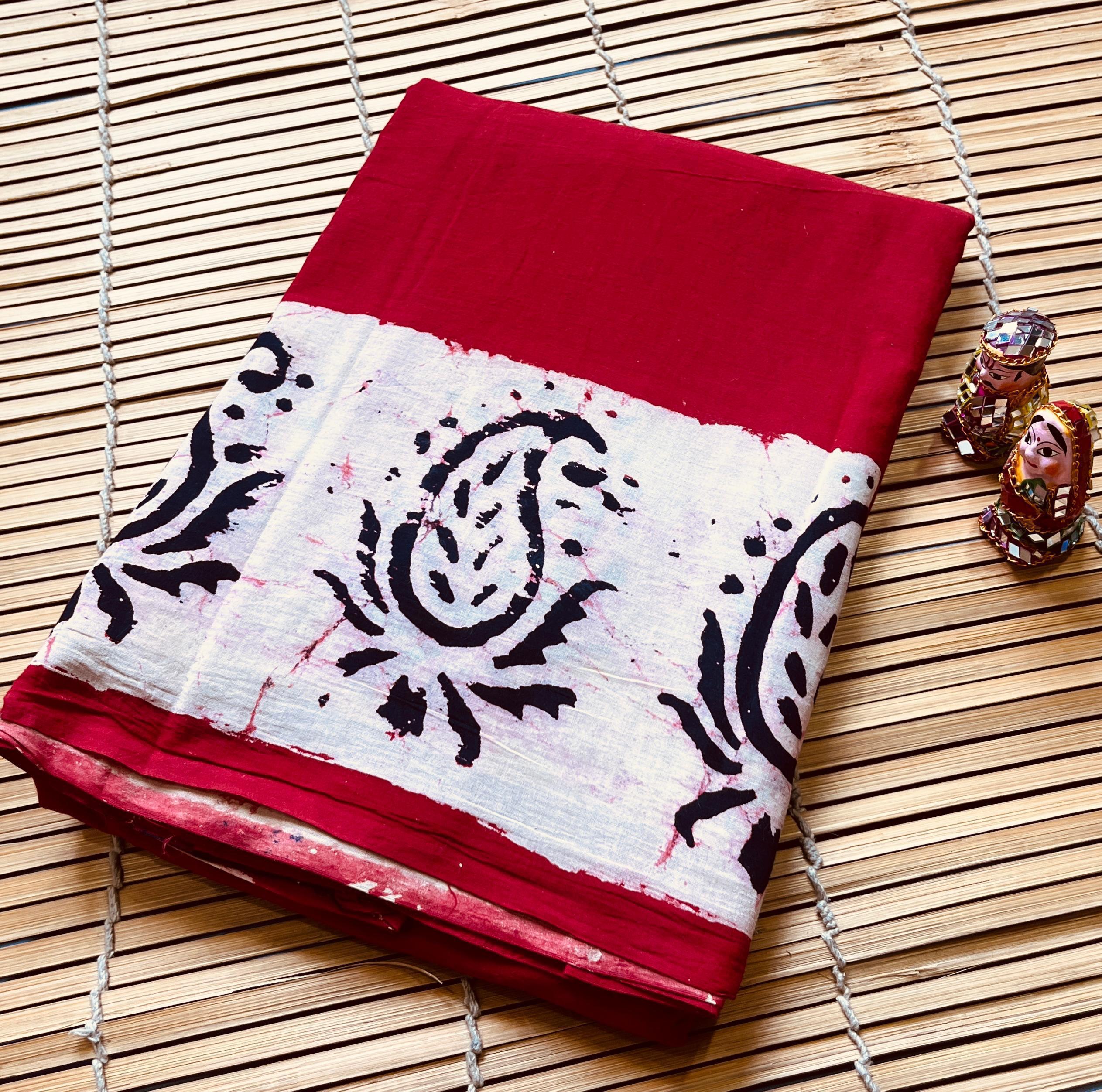 Madder Red and White Paisley Cotton Mul Handblock Saree – Traditional handblock printed wholesale saree from Fabtexs